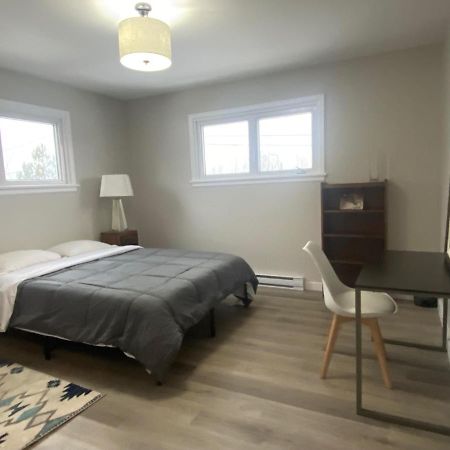 Private Room Lakeview House- Westmount Moncton Buitenkant foto