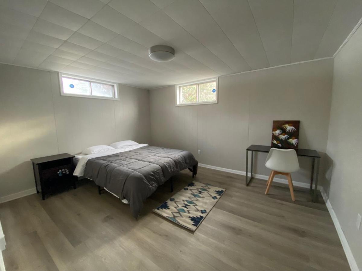 Private Room Lakeview House- Westmount Moncton Buitenkant foto